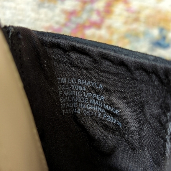 Liz Claiborne Shayla Floral Embroidered Peep Toe Slip On Block Heel Mules Black - Picture 14 of 16